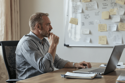 découvrez comment accélérer la croissance de votre entreprise tout en gardant le contrôle total de vos opérations pour un développement durable et maîtrisé.