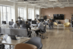 d&eacute;couvrez comment les bureaux flexibles et le coworking r&eacute;volutionnent l'espace de travail, offrant aux entreprises modernes flexibilit&eacute;, collaboration et productivit&eacute; optimis&eacute;e.